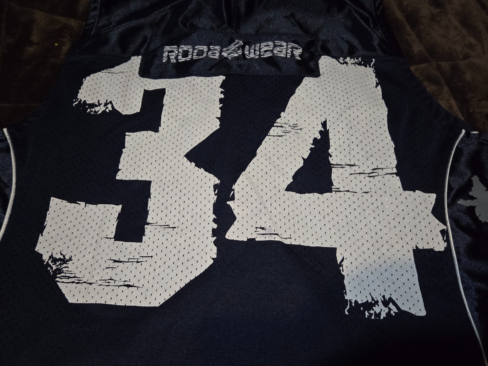 Team Roc Rocawear #34 Basketball Jersey Size XL Navy Blue gallery