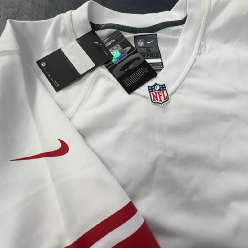 Nike NFL On Field Jersey Men's S White Red Stripes Team Apparel gallery