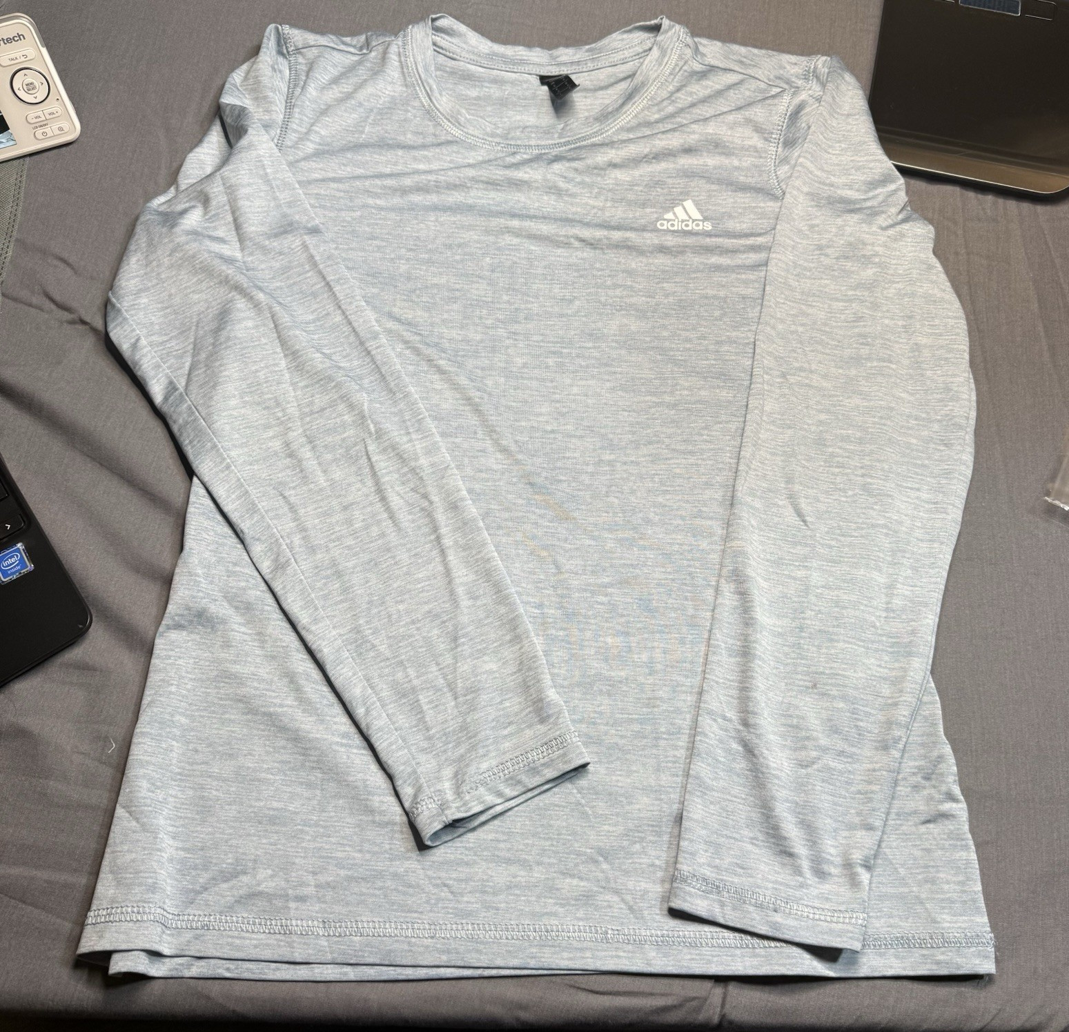 adidas Men's Lightweight Polyester Logo Activewear Long Sleeve Crew Neck S gallery