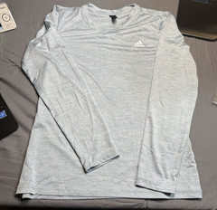 adidas Men’s Lightweight Polyester Logo Activewear Long Sleeve Crew Neck S