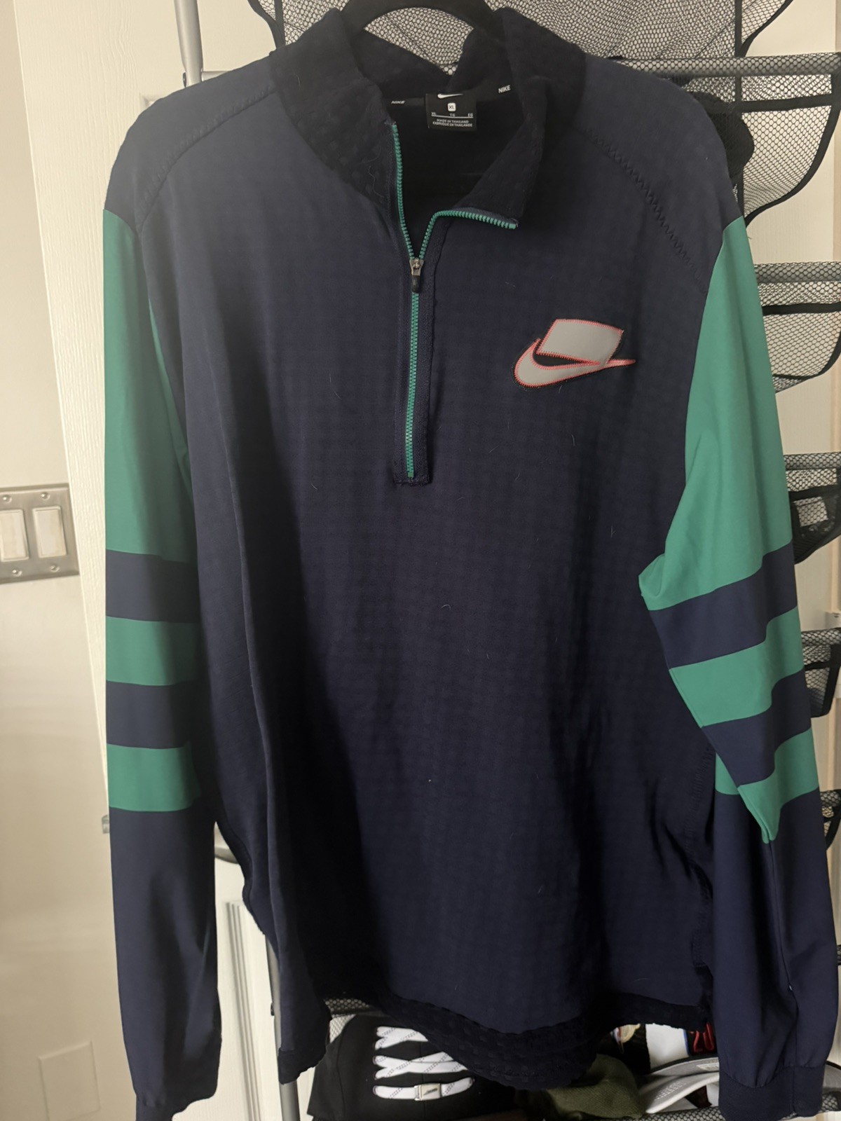 Sz Large NWT Nike Wild Run Men’s Midlayer Running 1/4 Zip Pullover BV5603 498 gallery