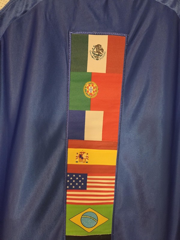 Hard Rock Cafe Shirt Mens XL Blue 71 Live Love Play Soccer Flag Jersey Graphic gallery