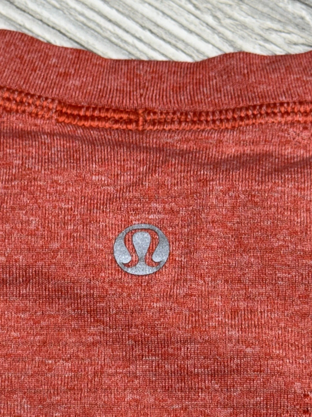 Lululemon Mens Metal Vent Tech T-Shirt XXL Heathered Orange Athletic Gym gallery