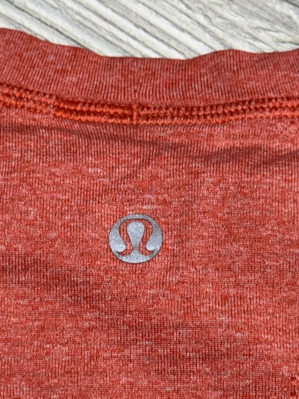 Lululemon Mens Metal Vent Tech T-Shirt XXL Heathered Orange Athletic Gym gallery