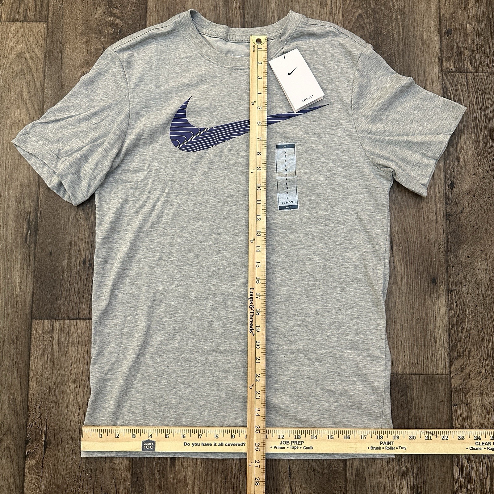 Nike Dri-Fit Activewear Sport T-shirt Men’s Size S Grey New gallery