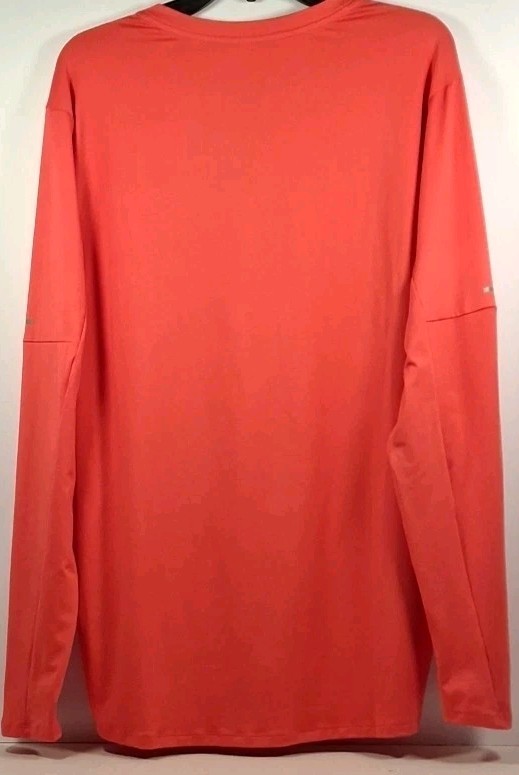 Nike Men's Extra Large DD4754-629 Dri-FIT Element Running Crew Long Sleeve, Pink gallery