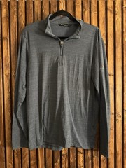 Travis Mathew Quarter Zip Pullover, Men’s Medium, Navy/slate Blue