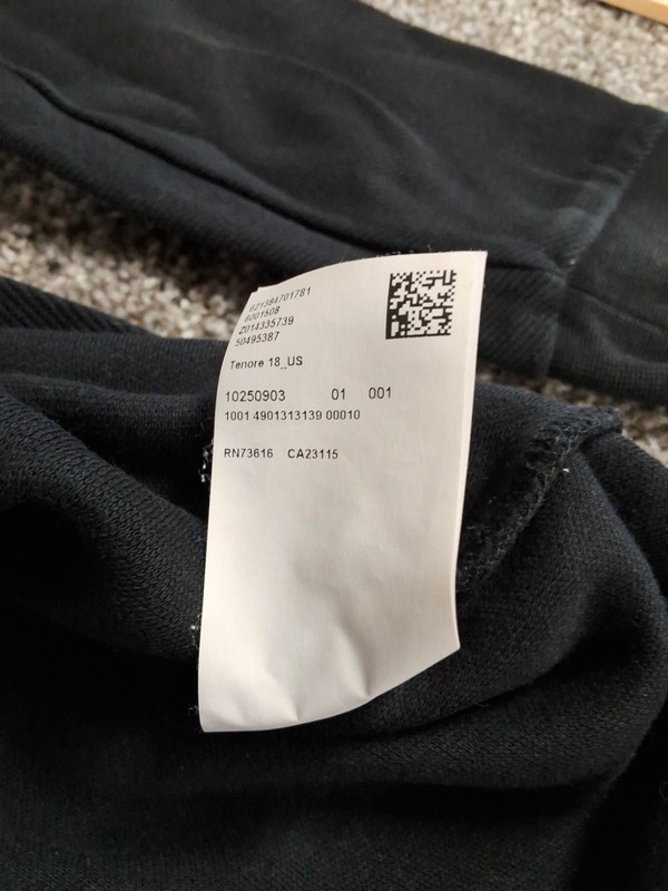 Men's Hugo Boss Slim Fit Black Quarterzip Size L Made in Peru gallery