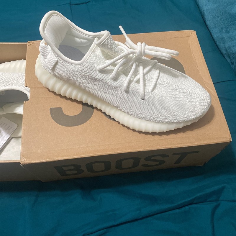 Adidas Yeezy Boost 350 V2 Cream White Sneakers gallery