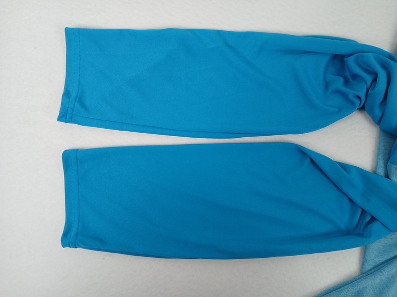 Under Armour Long Sleeve Shirt XL Blue Poly Casual Sport Baseball Football Run gallery