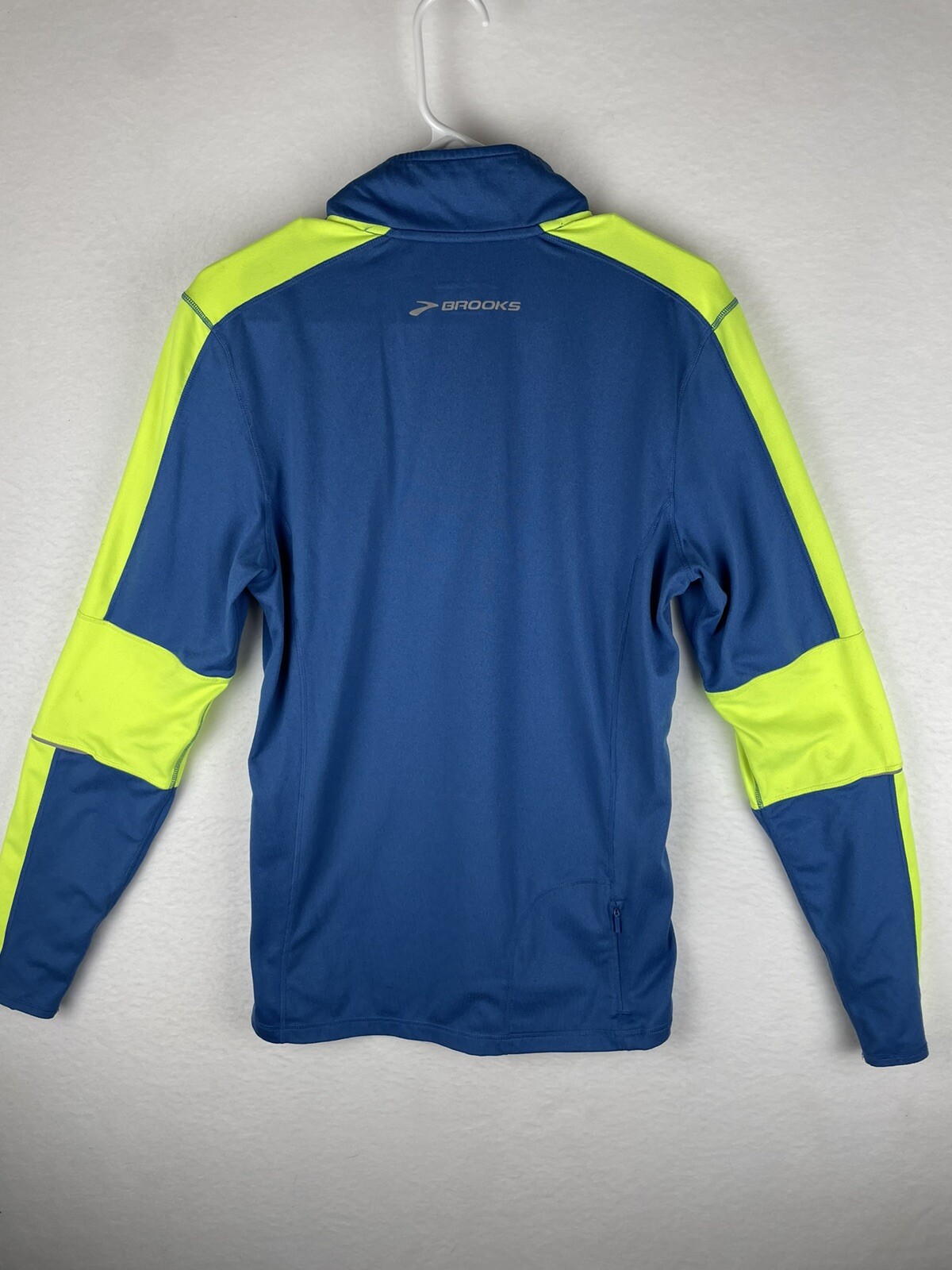 Brooks 1/4 Zip Running Men’s Size Small Neon Blue And Yellow. gallery
