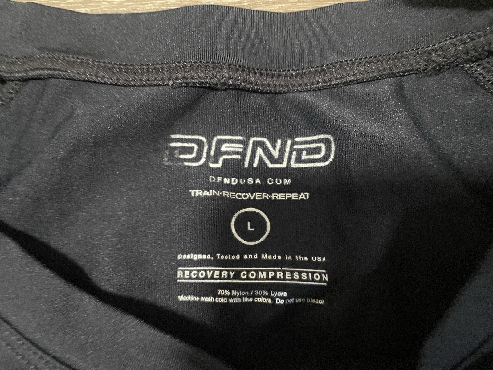 DFND Recovery Compression Training Shirt Mens Sz L Short Sleeve Running Black gallery