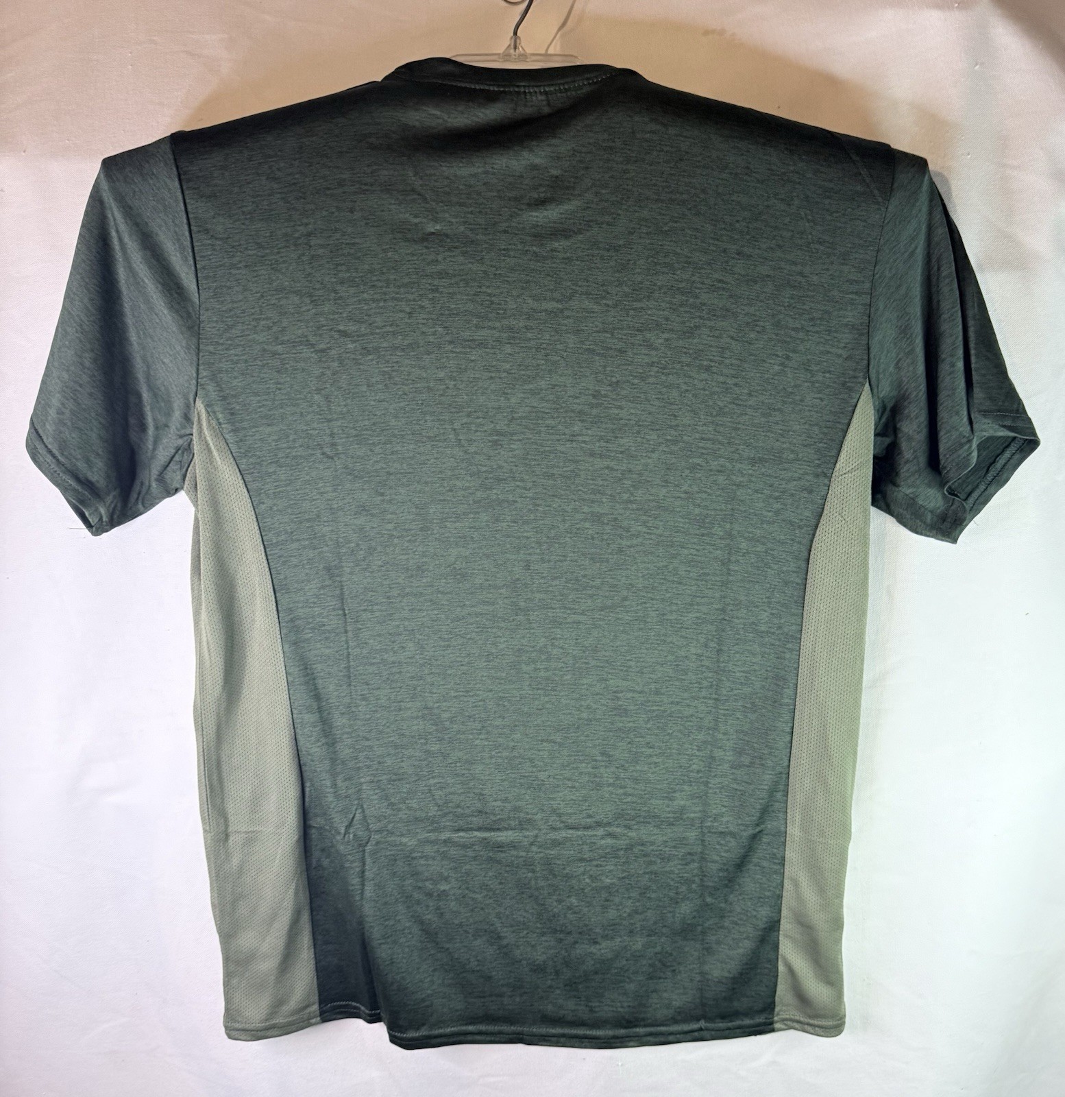 Men's Large Green with Breathable inserts Crew Neck Gym T-Shirt Brand New gallery