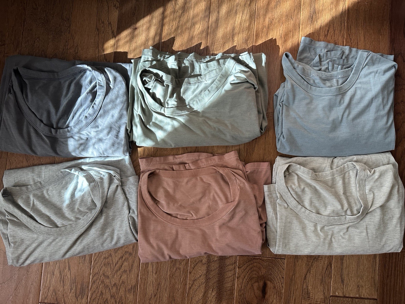 Lululemon T-shirts Men’s gallery