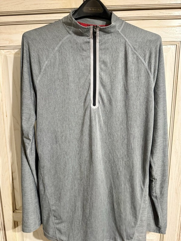 Hind Running Shirt Mens Medium M Gray Long Sleeve 1/4 Zip Reflective Jacket gallery