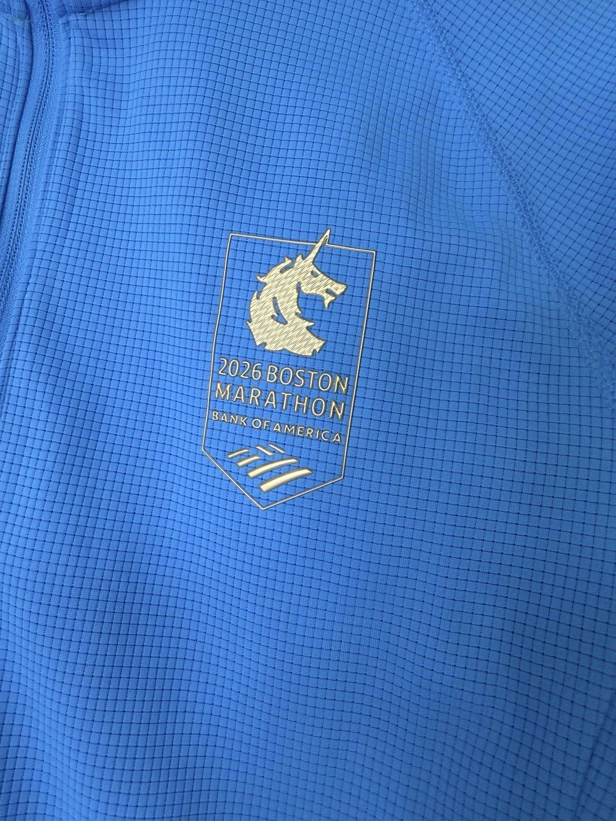 Adidas Boston Marathon 26 Men’s Size Small Long Sleeve Half Zip Pullover gallery
