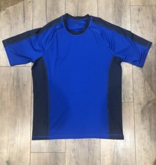 Lands End Men’s Blue/Black Nylon Spandex Workout Shirt Shirt Sleeve Medium
