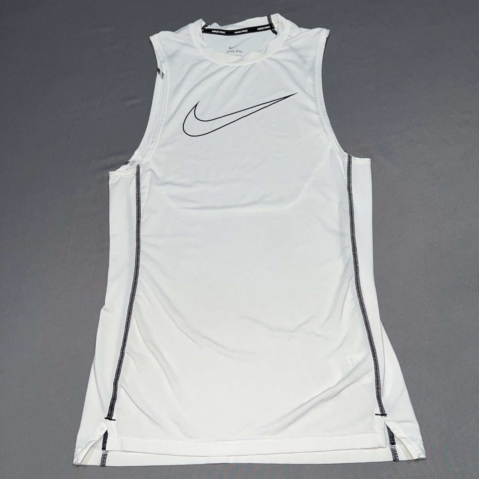 NIKE PRO Dri-FIT Tight Fit Men's Training Top DD1988-100 Size M White -5908 gallery