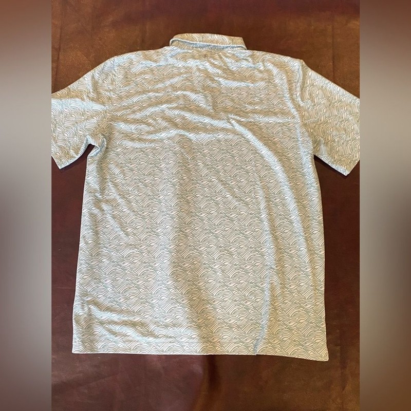 Stitch performance Golf Polo Men’s Large. Green and white pattern. Large. gallery