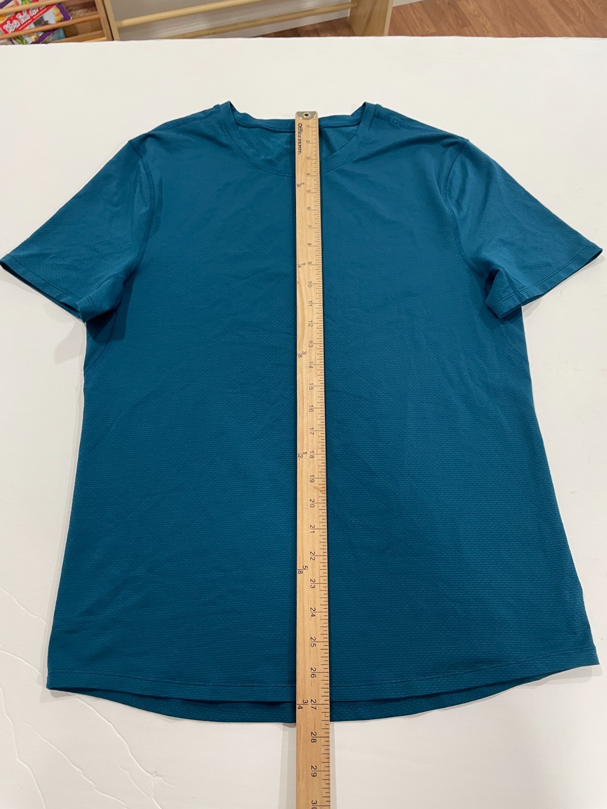 Lululemon Short Sleeve Metal Vent Tech T-Shirt Men’s Size Medium Heathered Blue gallery