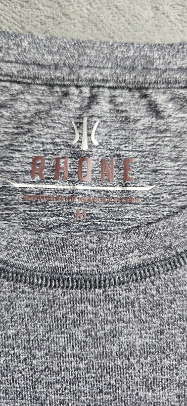 Rhone Shirt Mens Medium Heathered Gray Reign Tee Performance S/S Crew Stretch gallery