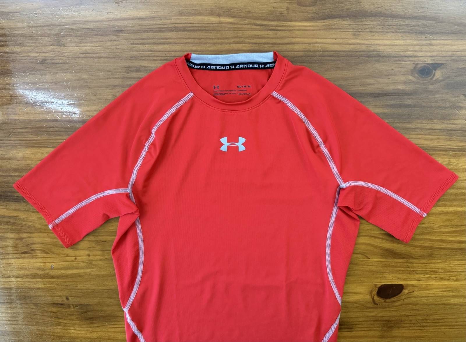 Under Armour HeatGear Compression Fit Shirt Men's Medium Red Short Sleeve gallery