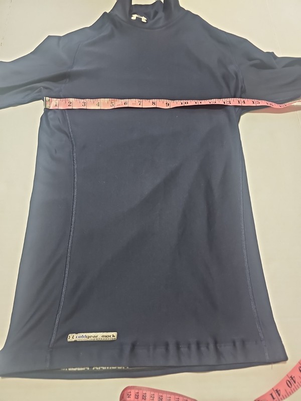Under Armour ColdGear Mock Compression Shirt Mens M Navy Long Sleeve Base Layer gallery
