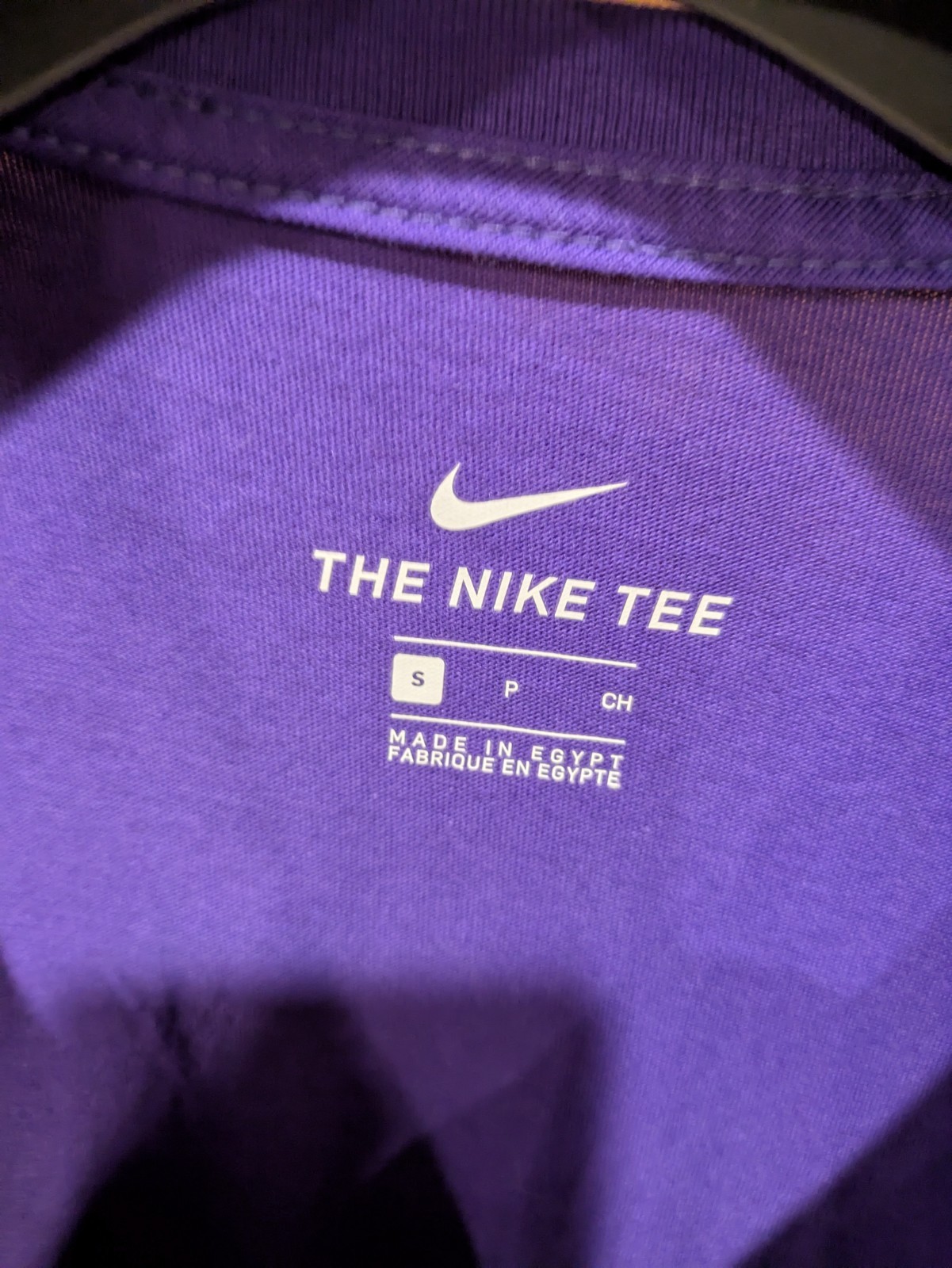 Nike Shirt Size Small Purple Pocket Tee Short Sleeve Top Adult Swoosh gallery