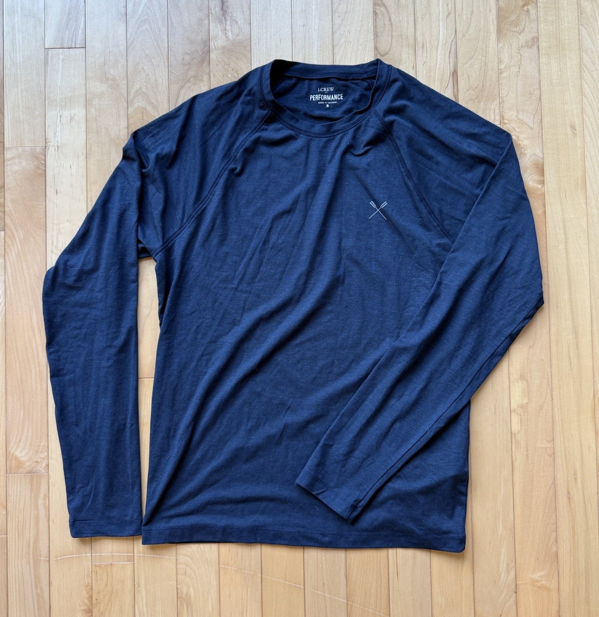 J.Crew Performance Shirt Mens Small Navy Long Sleeve Running Athletic Top gallery