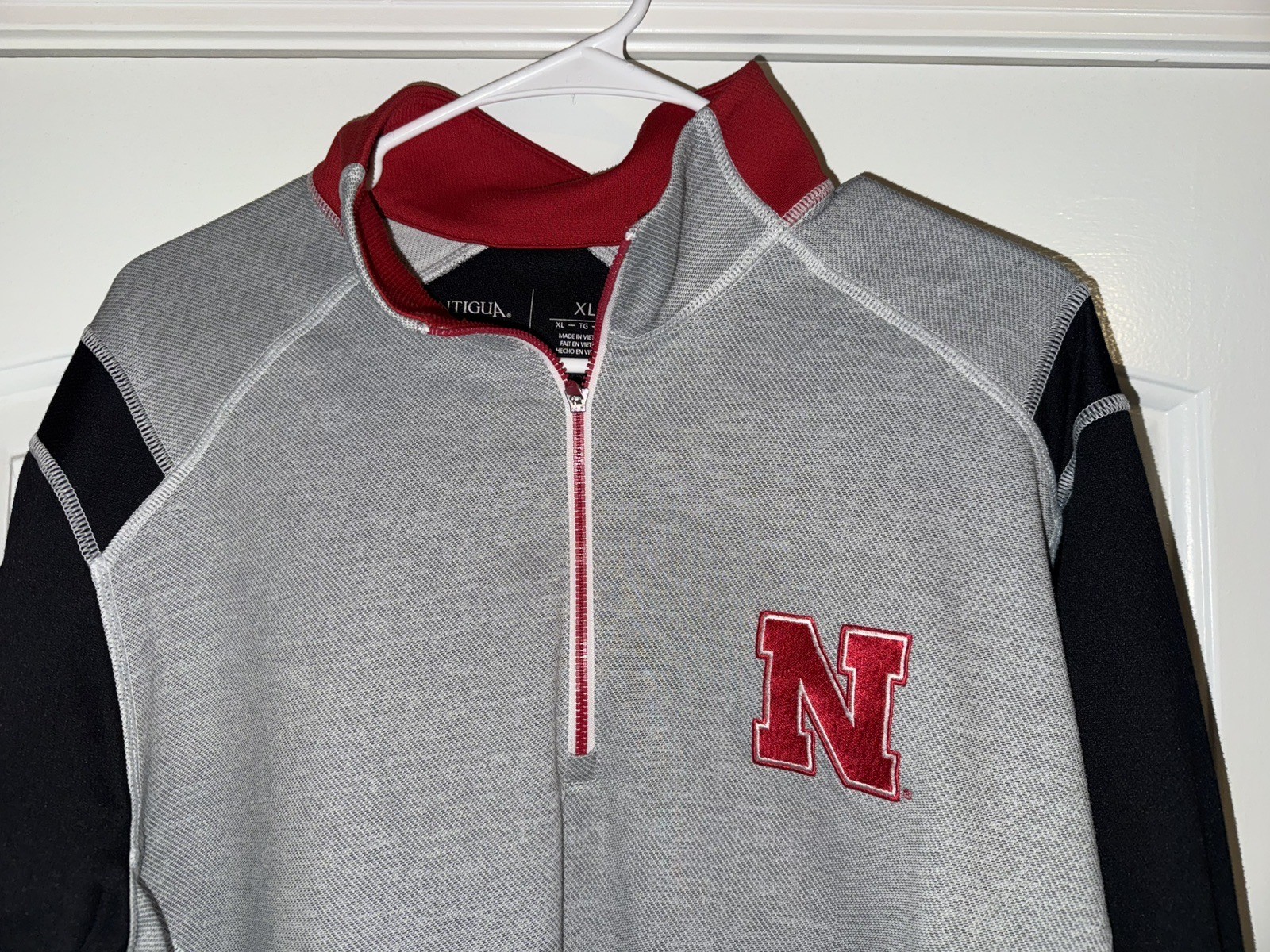 Colosseum Men's Nebraska Cornhuskers Quarter-Zip Jacket Red XL gallery