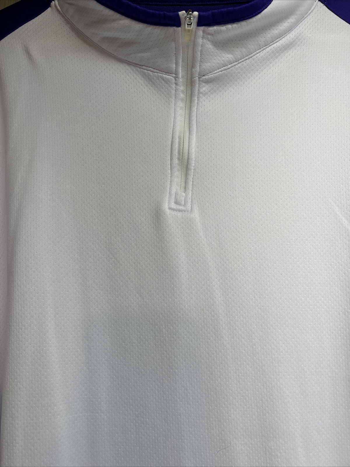 EastBay Polyester Long Sleeve 1/4 Zip Pullover Activewear Shirt Size XL gallery