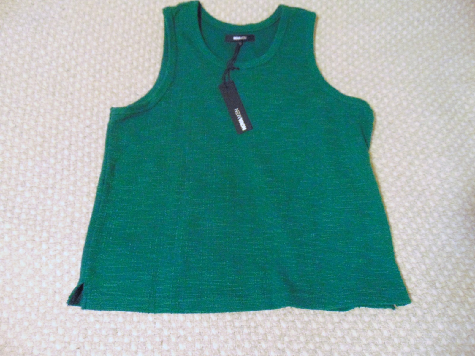 Textured Tank Top M Soft Grunge Athletic Casual Streetwear Minimalism Green NWT gallery