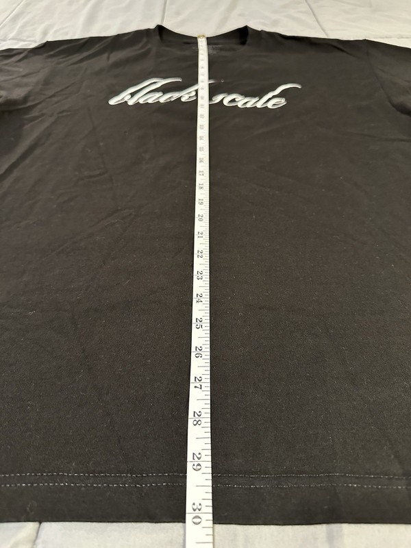 Black Scale Dancing With The Devil Graphic T-Shirt Mens Size XL Black/White gallery