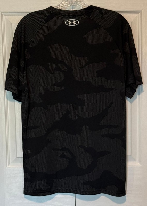 Men's Under Armour Black Gray Camo Lightweight Logo Loose T Shirt M Excellent gallery