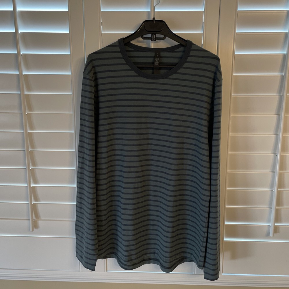 Lululemon 5 Year Basic LS Men’s Size L Yachtie Sea Steel Gravity YASG 22910