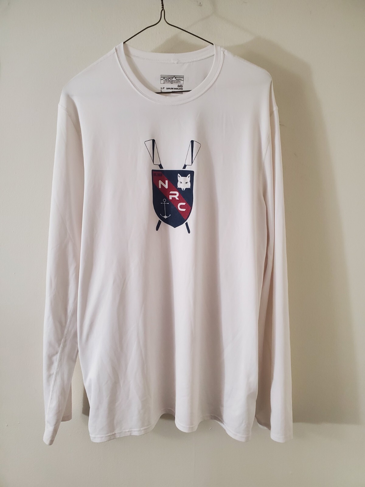 Patagonia Large Dri Fit Long Sleeve Crewneck White Running Club Shirt Newport gallery