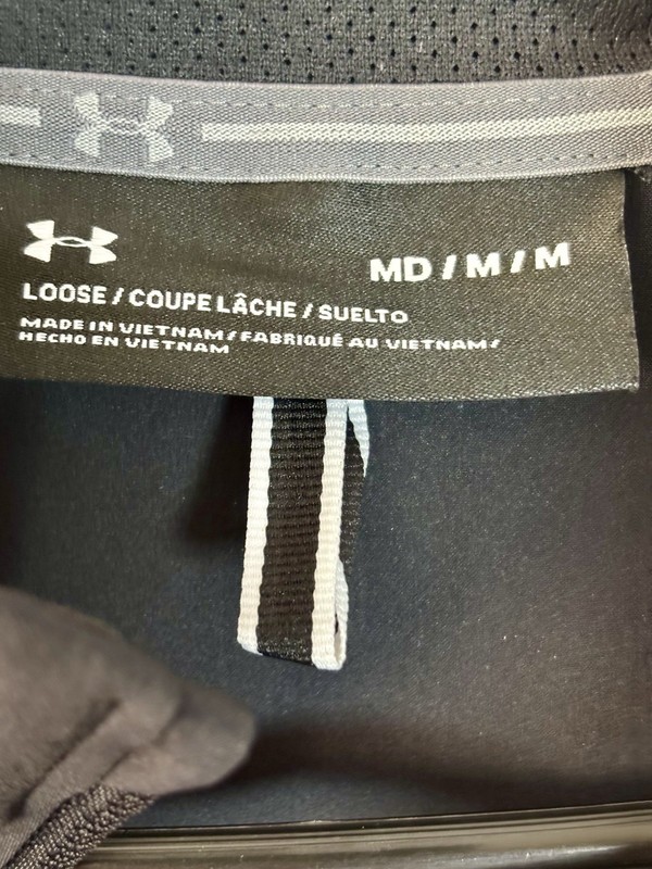 Men’s Under Armour Motivate Shirt Medium NWT Golf Baseball gallery