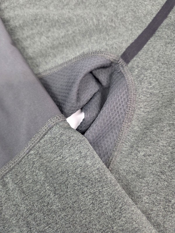 The North Face Mens FlashDry 1/4 Zip Long Sleeve Mock Neck Pullover XL #8776 gallery