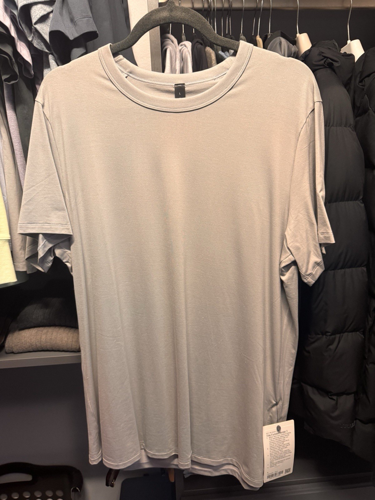 Lululemon Men’s Short Sleeve Athletic Training Shirt Gray Moisture Wicking gallery