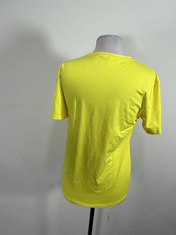 Men’s Athletic Workout Short Sleeve YellowTshirt Size XXL Runs Small gallery