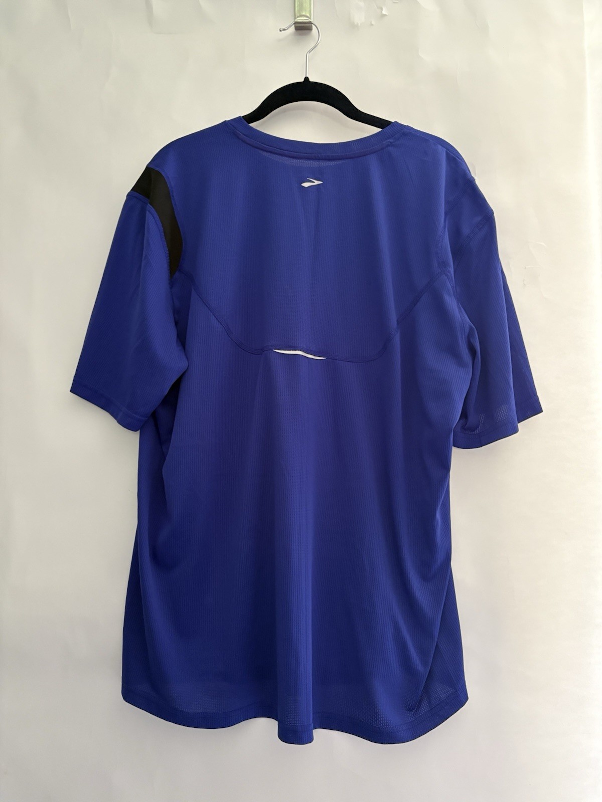 7 Brooks Preformance Running Shirt Mens XL Short Sleeve Shirt gallery
