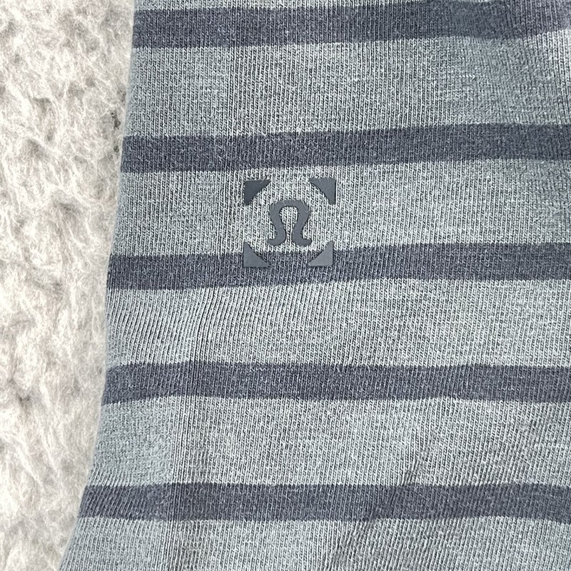 Lululemon Mens Large 5 Year Basic Long Sleeve Shirt Yachtie Sea Steel Gravity gallery