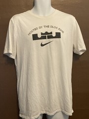 Nike Mens Large L White Block Party King James Lebron t shirt Bloc-King j273