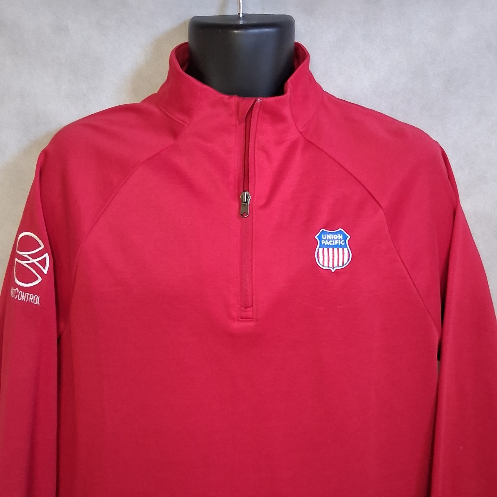 Port Authority Union Pacific 1/4 Zip Pullover Shirt Medium Red Long Sleeves gallery