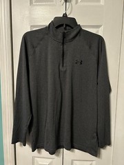 Under Armour Men’s UA Tech Charcoal Gray 1/4 Zip Shirt HEATGEAR Loose Fit Size M