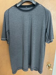 Lululemon Bolt Tech II Men’s Short Sleeve Shirt – Heathered Black XL