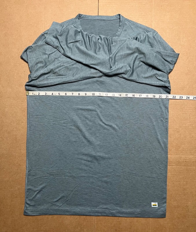 Vuori Men’s L Ease Performance Henley T Shirt Heather Blue Long Sleeve gallery
