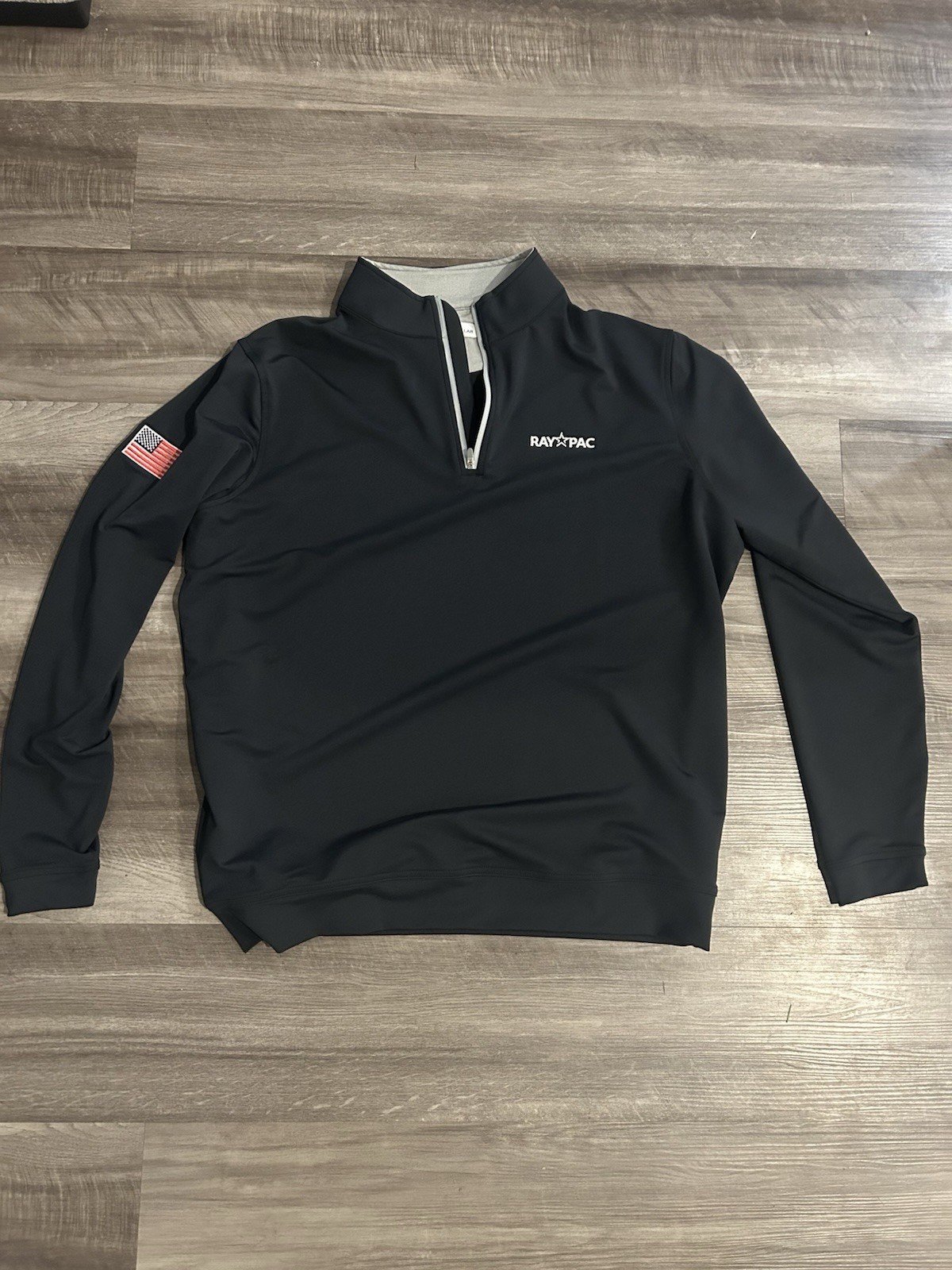 Peter Millar RAYPAC/American Flag 1/4 Zip Pullover - LARGE (L) gallery
