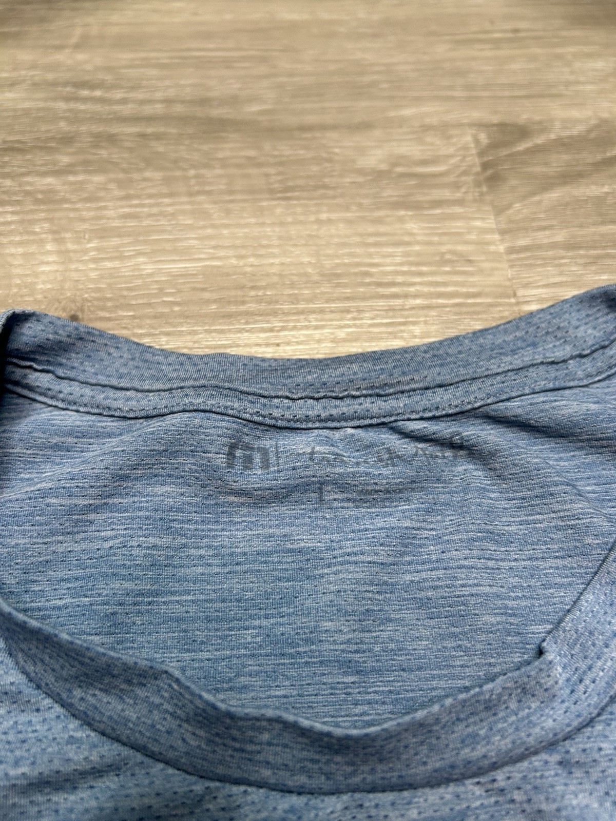Travis Mathew Short Sleeve Athletic Tee T Shirt Performance Size Large Blue gallery