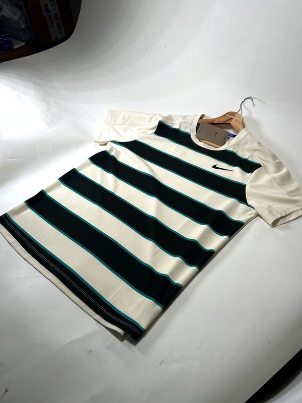 Size Medium Nike Court Slam Carlos Alcaraz 2025 French Roland GarrosTennis Shirt gallery